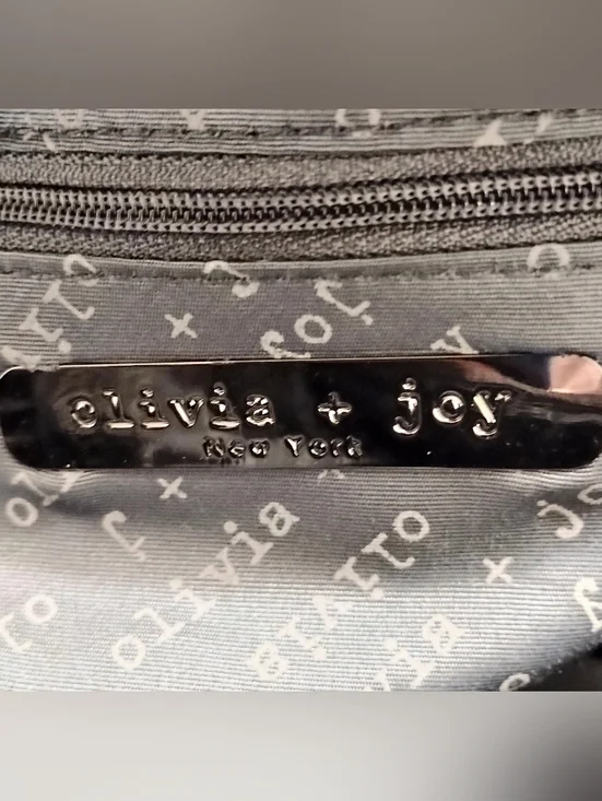 NWT💕OLIVIA & JOY New York! Gray Studded Large Tote Bag with Removable Strap - Picture 10 of 12